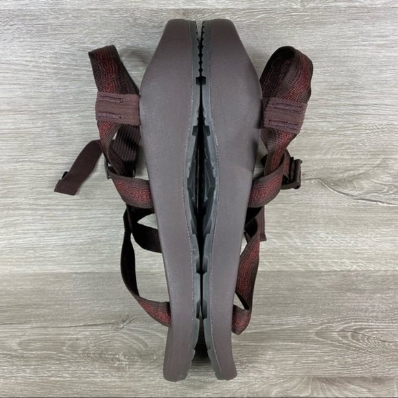 Size 14 Classic Men’s Strap Sandals main image 11